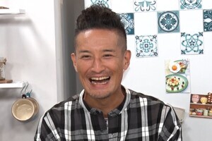 松岡昌宏、得意料理は“予想外の組み合わせ”のしゃぶしゃぶ