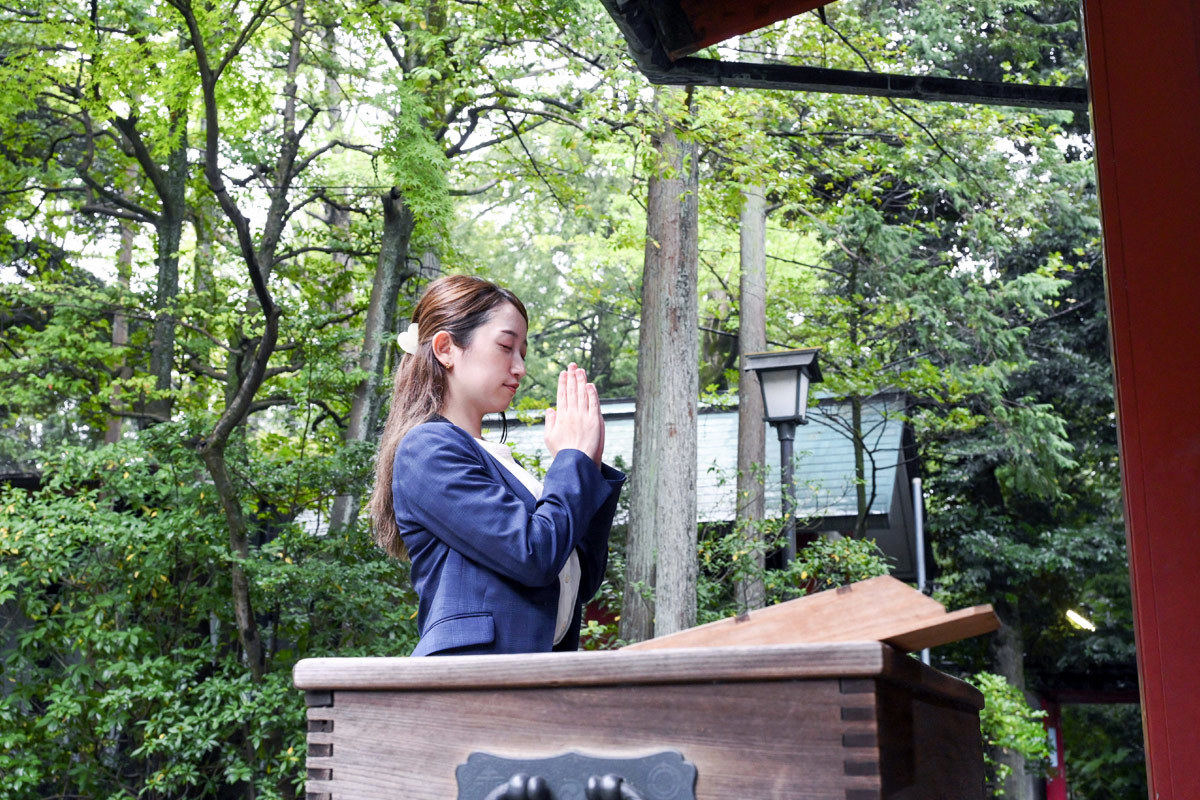 赤坂氷川神社　参拝